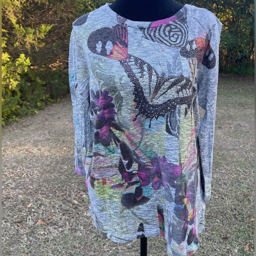 STUDIO GEM BUTTERFLIES RHINESTONES Size Medium
